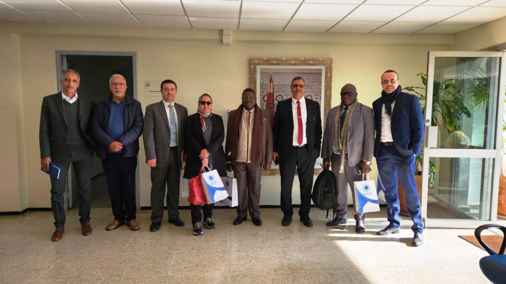 Visite à l’ISEM d’une délégation de la République de Guinée